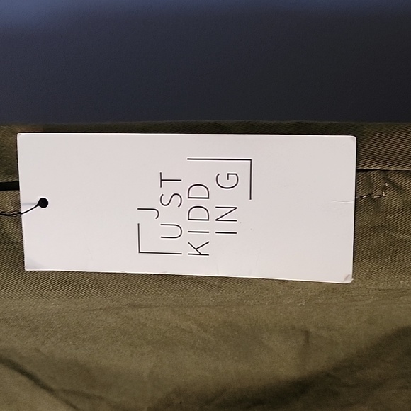 Boy green pants - Picture 3 of 4